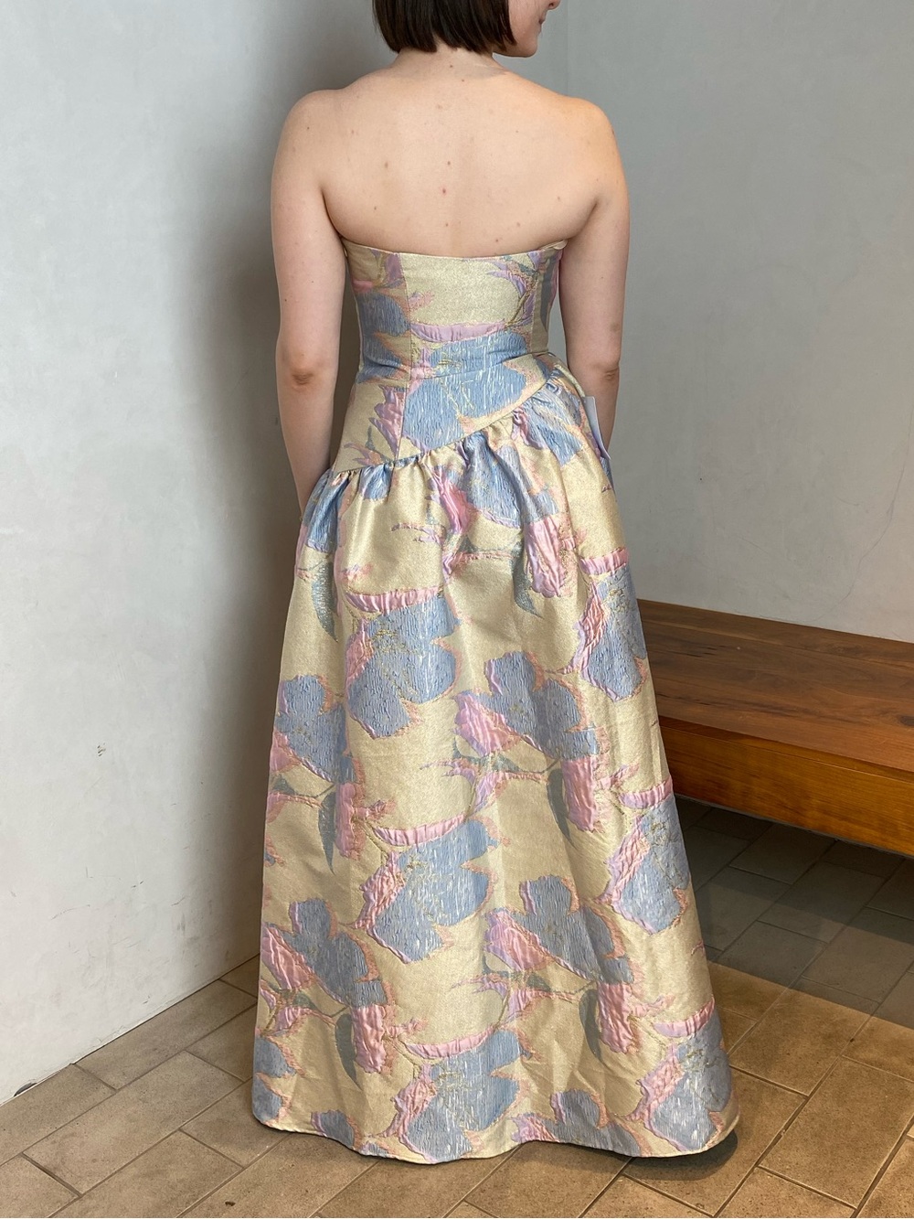 Elliatt | Marlene Asymmetric Strapless Blue Maxi Dress 🩵 - Picture 5 of 5